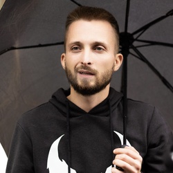 Максим