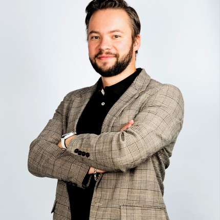 Александр
