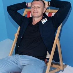 Стас