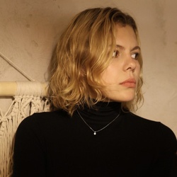 Александра