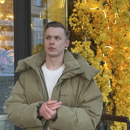 Максим / Брокер