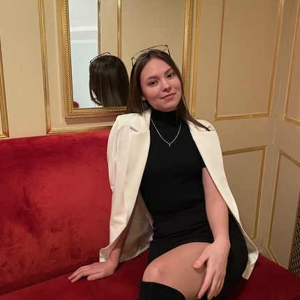 Anna / Колючка;)