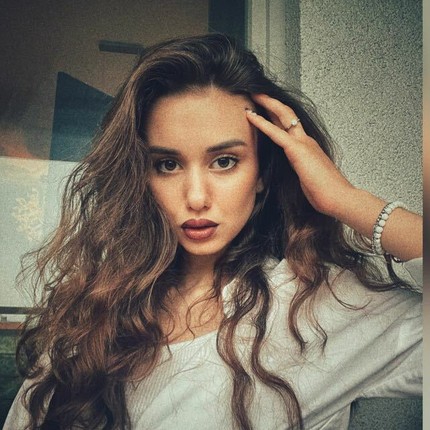 Даниела