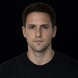 Сергей Чекмарёв