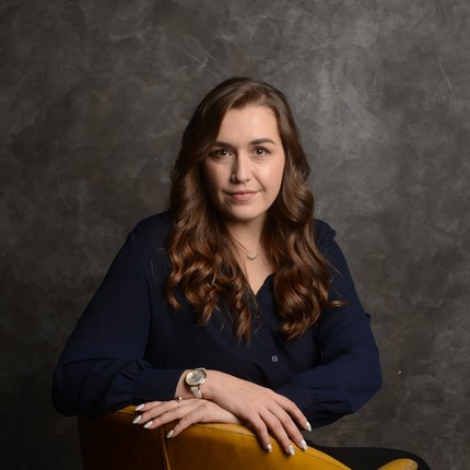 Полина